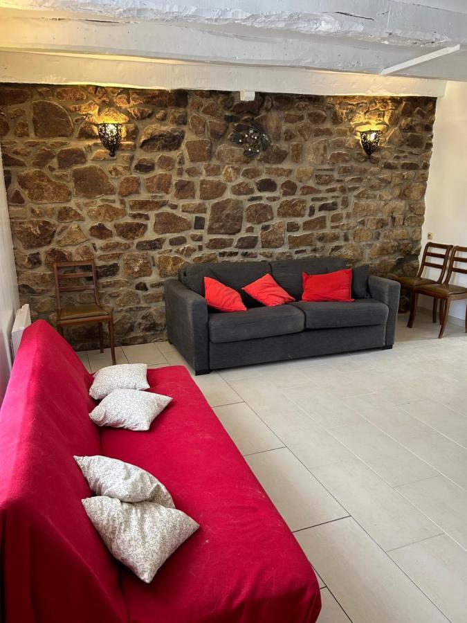 Gite Independant En Duplex Proche Mer Cote De Granit Rose Pleubian Exterior foto